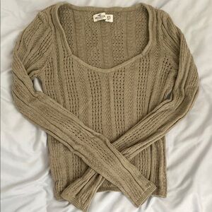 Hollister Women's Green Sweater